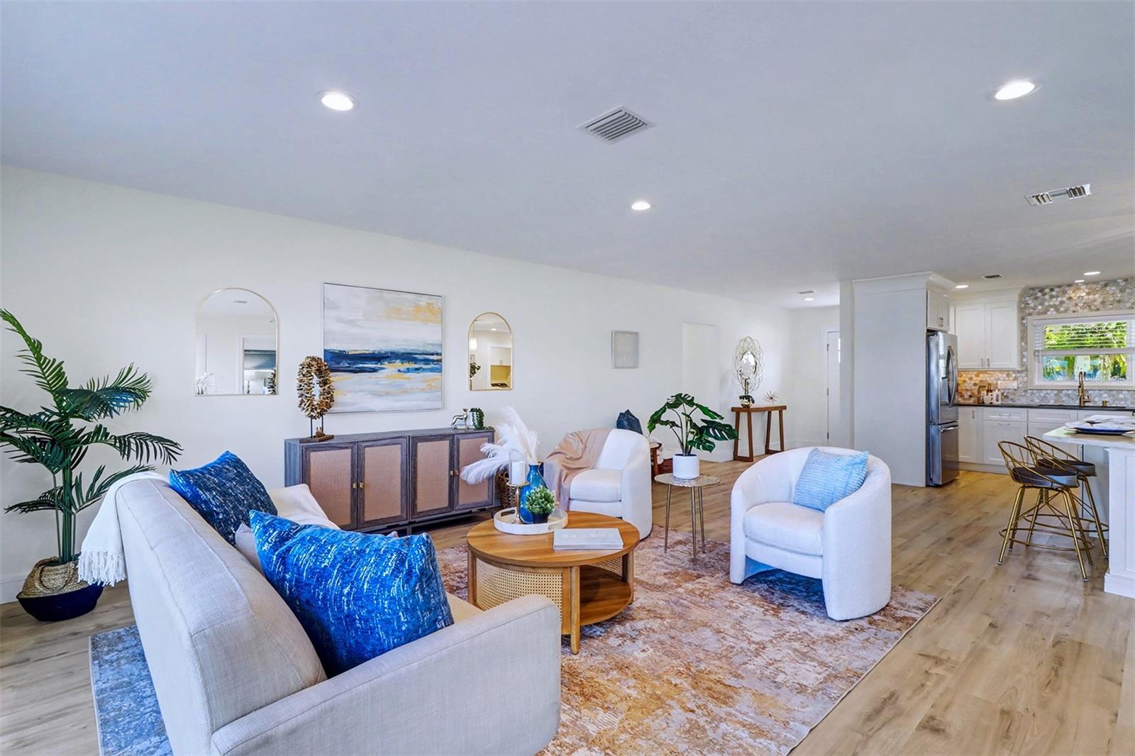 Image 10 of 49 For 17362 Kennedy Drive