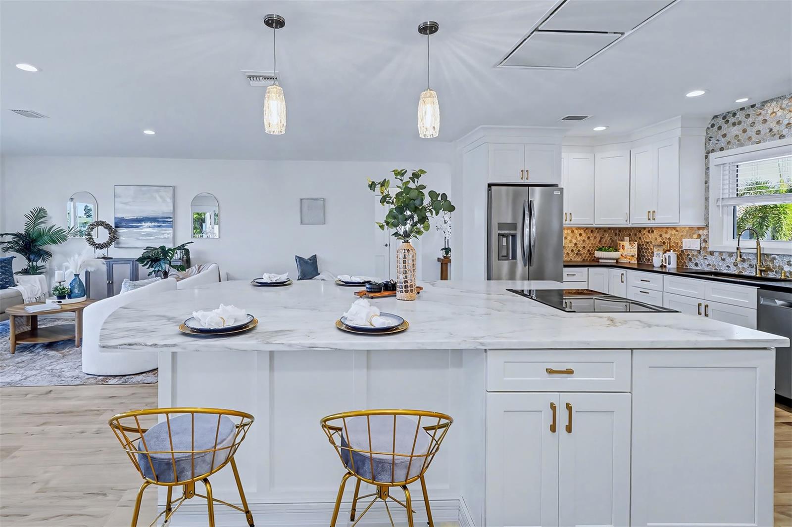 Image 19 of 49 For 17362 Kennedy Drive