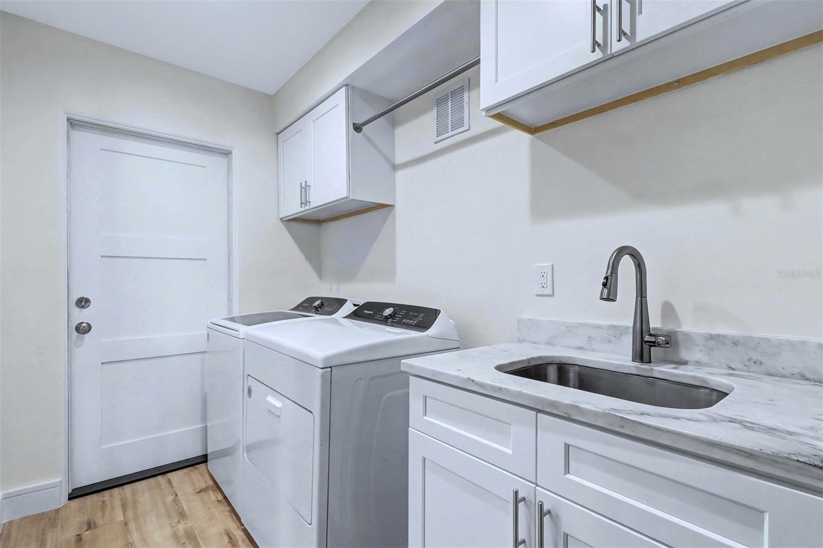 Image 35 of 49 For 17362 Kennedy Drive