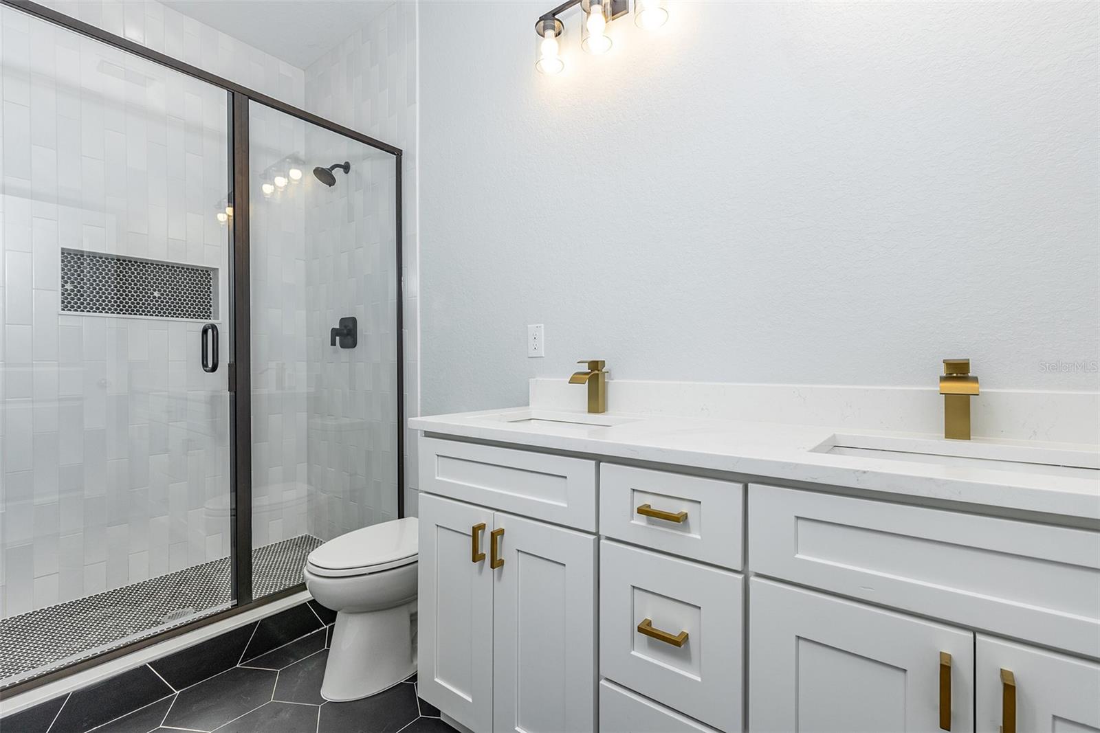 Image 20 of 24 For 113 Elm Street