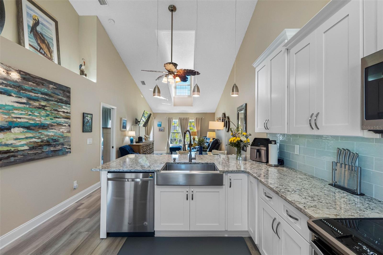 Image 10 of 44 For 193 Sun Isle Circle