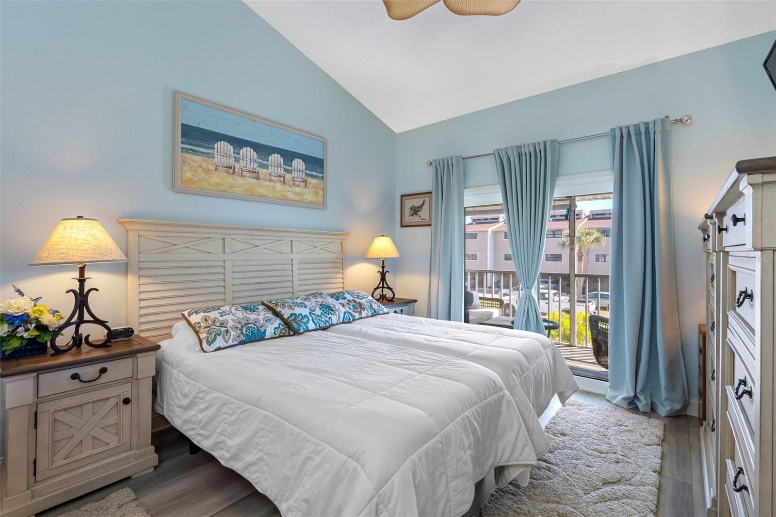 Image 19 of 44 For 193 Sun Isle Circle