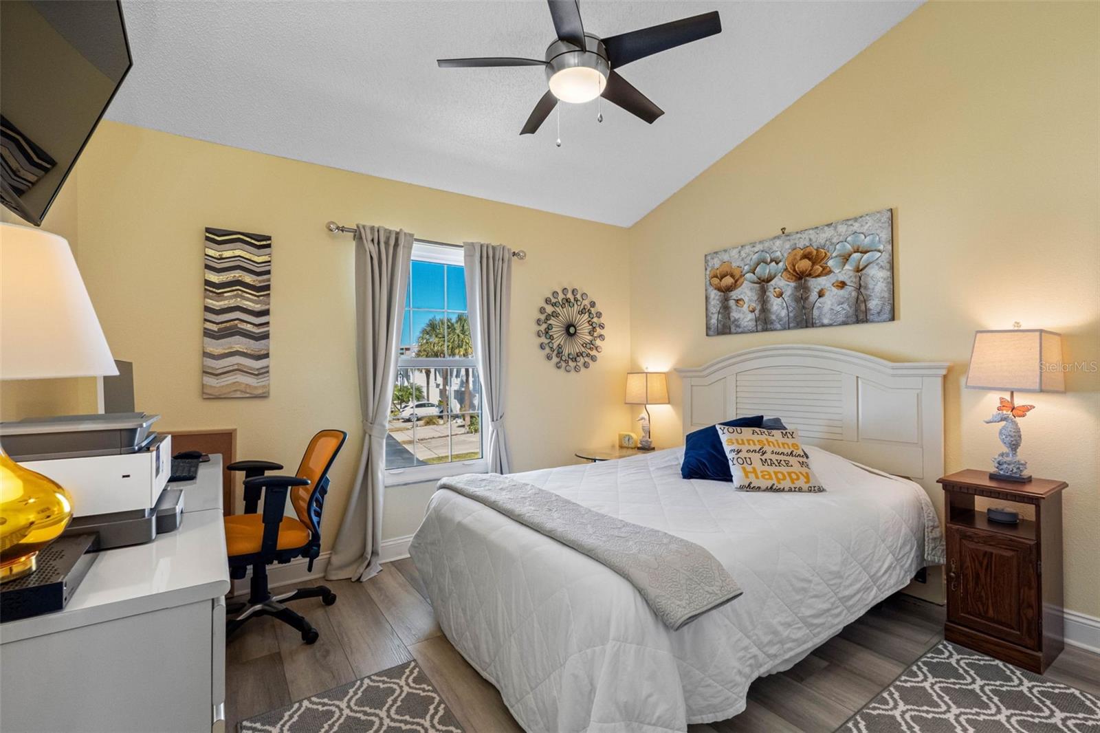 Image 28 of 44 For 193 Sun Isle Circle