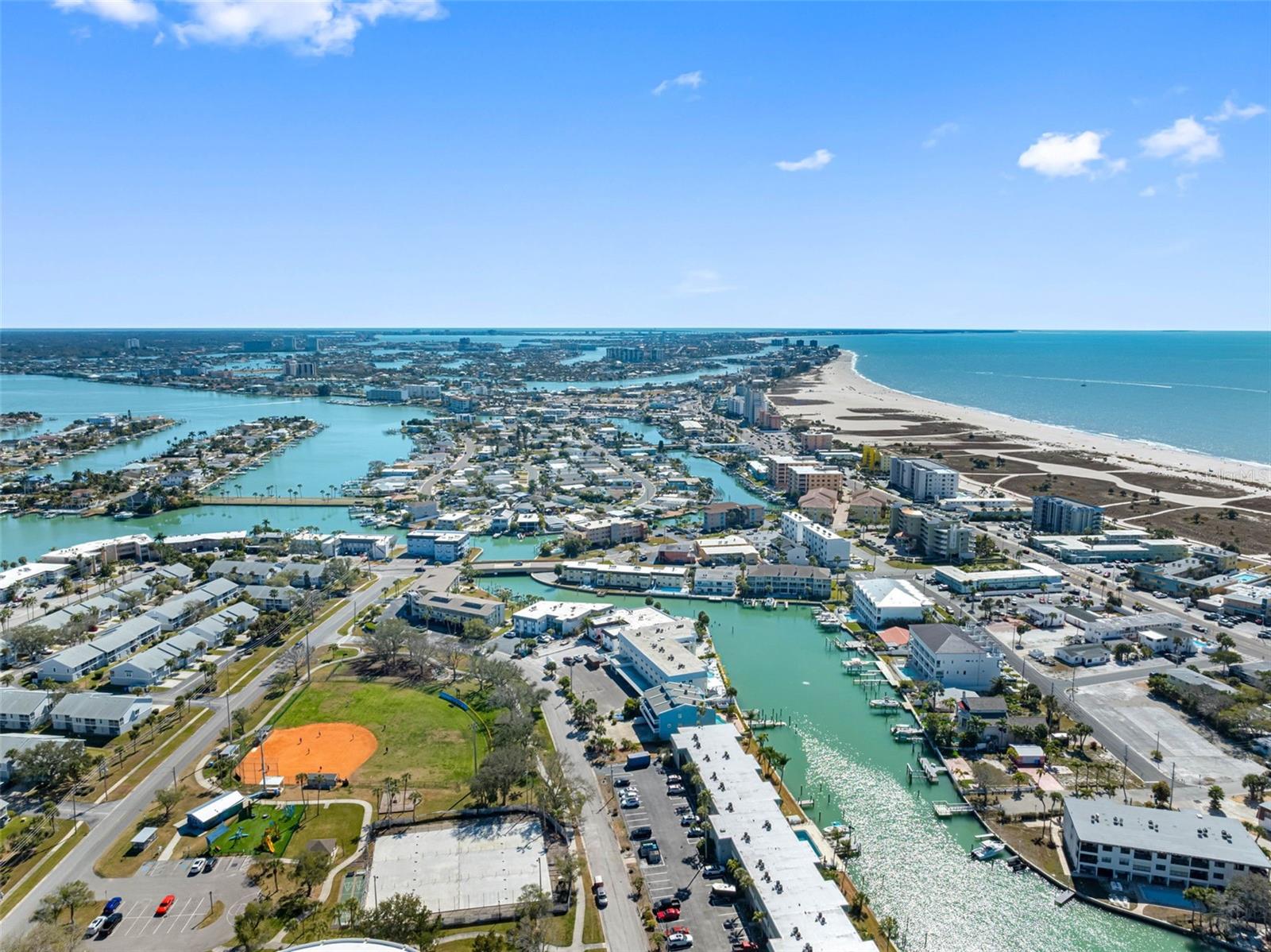 Image 40 of 44 For 193 Sun Isle Circle