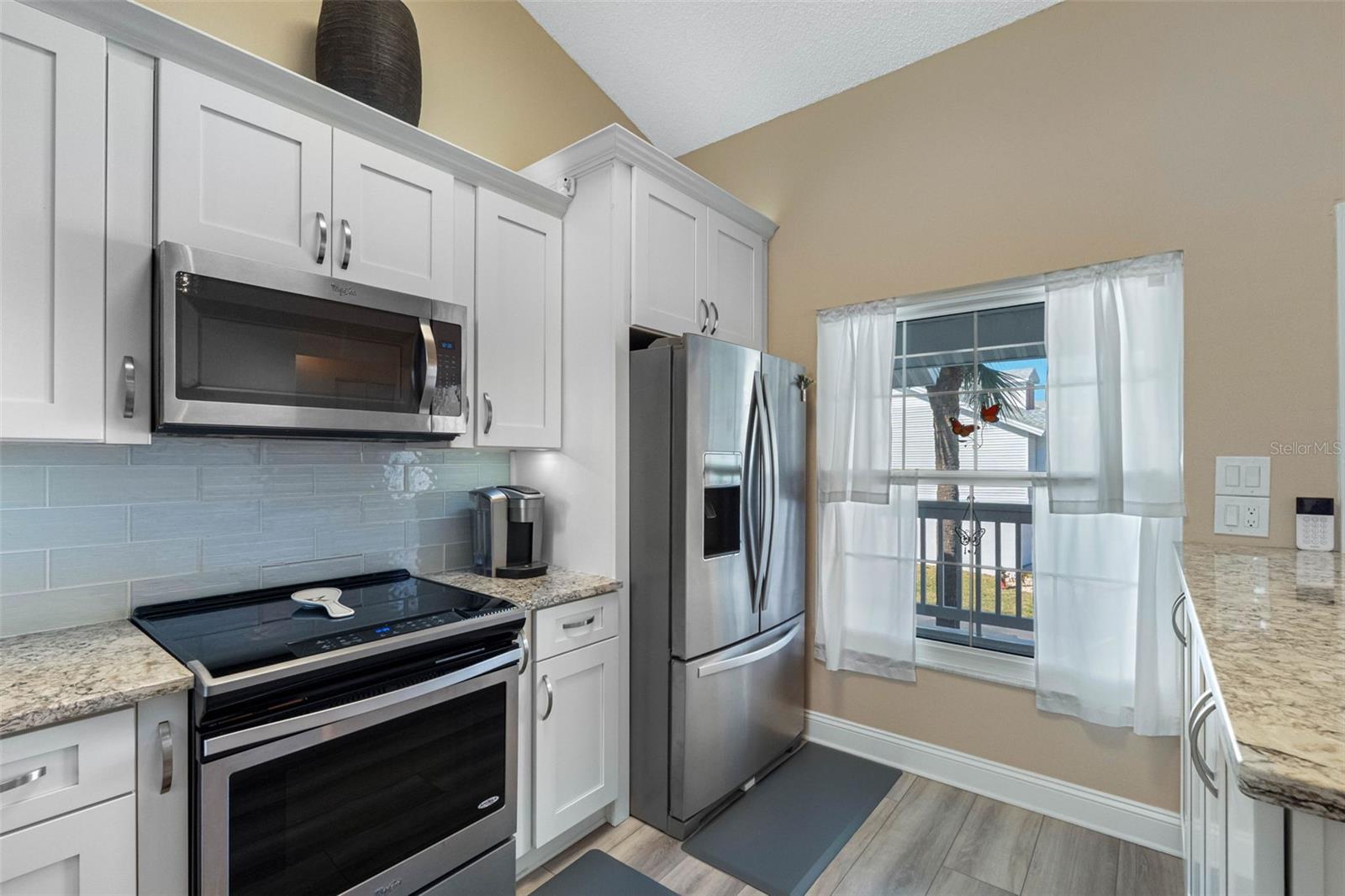 Image 9 of 44 For 193 Sun Isle Circle