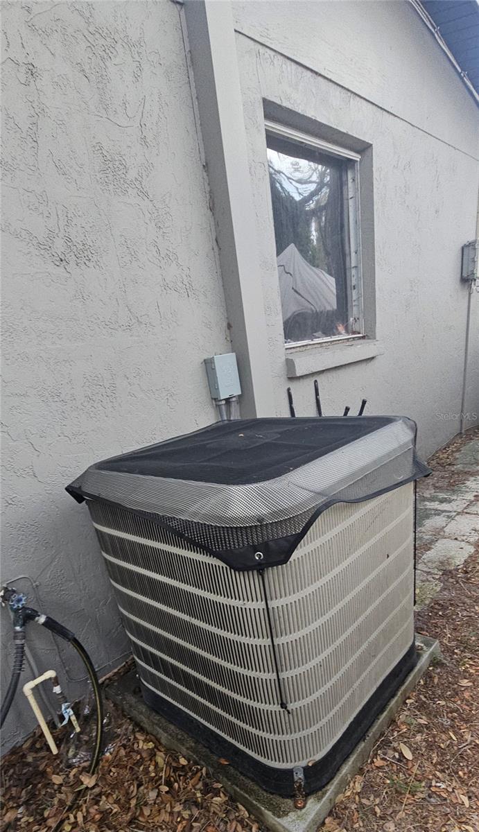 Image 44 of 71 For 5612 Baker Road