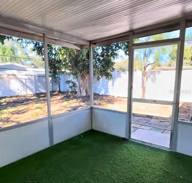 Image 24 of 30 For 5520 Hobson Street Ne