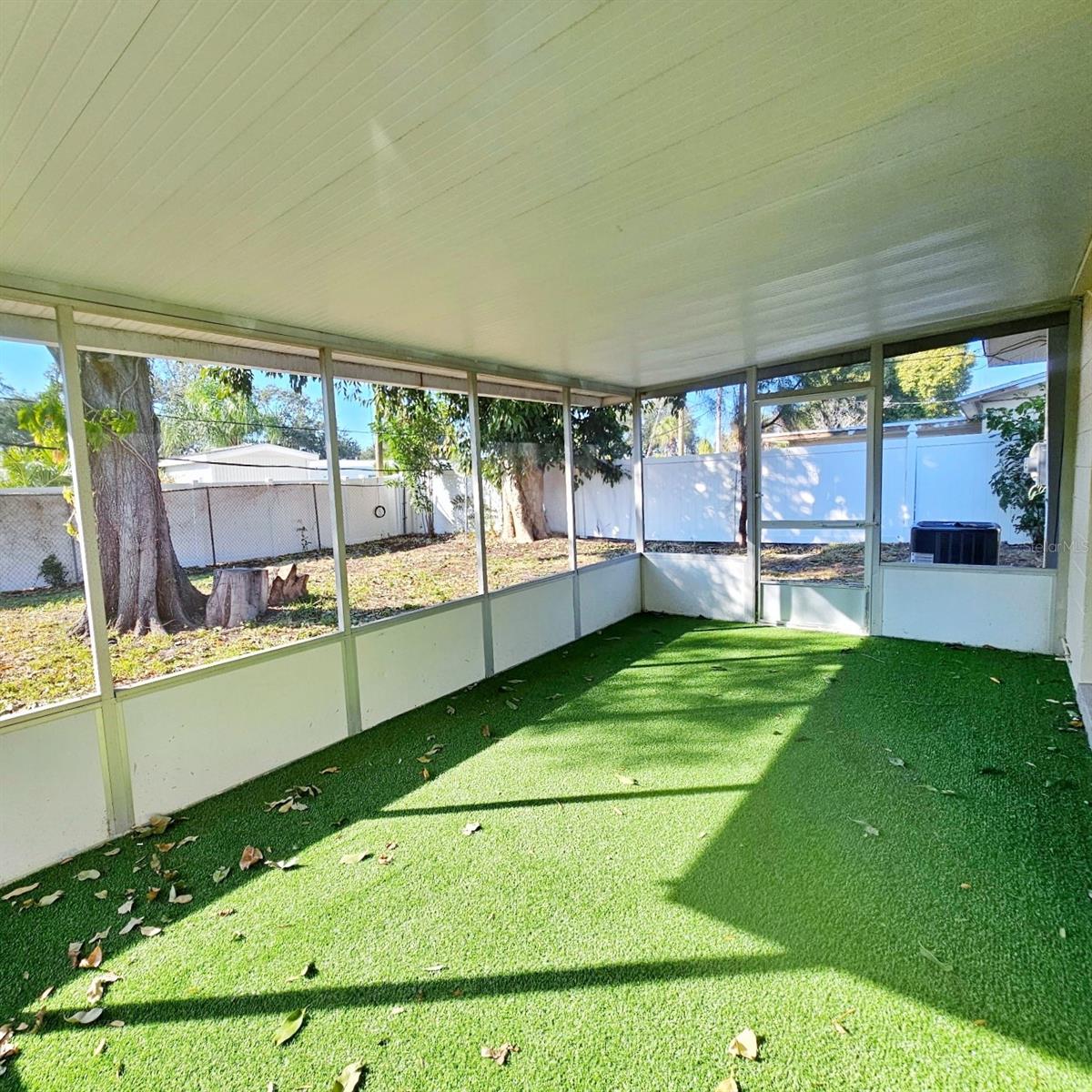 Image 25 of 30 For 5520 Hobson Street Ne