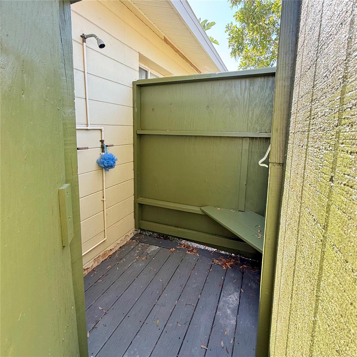 Image 27 of 30 For 5520 Hobson Street Ne