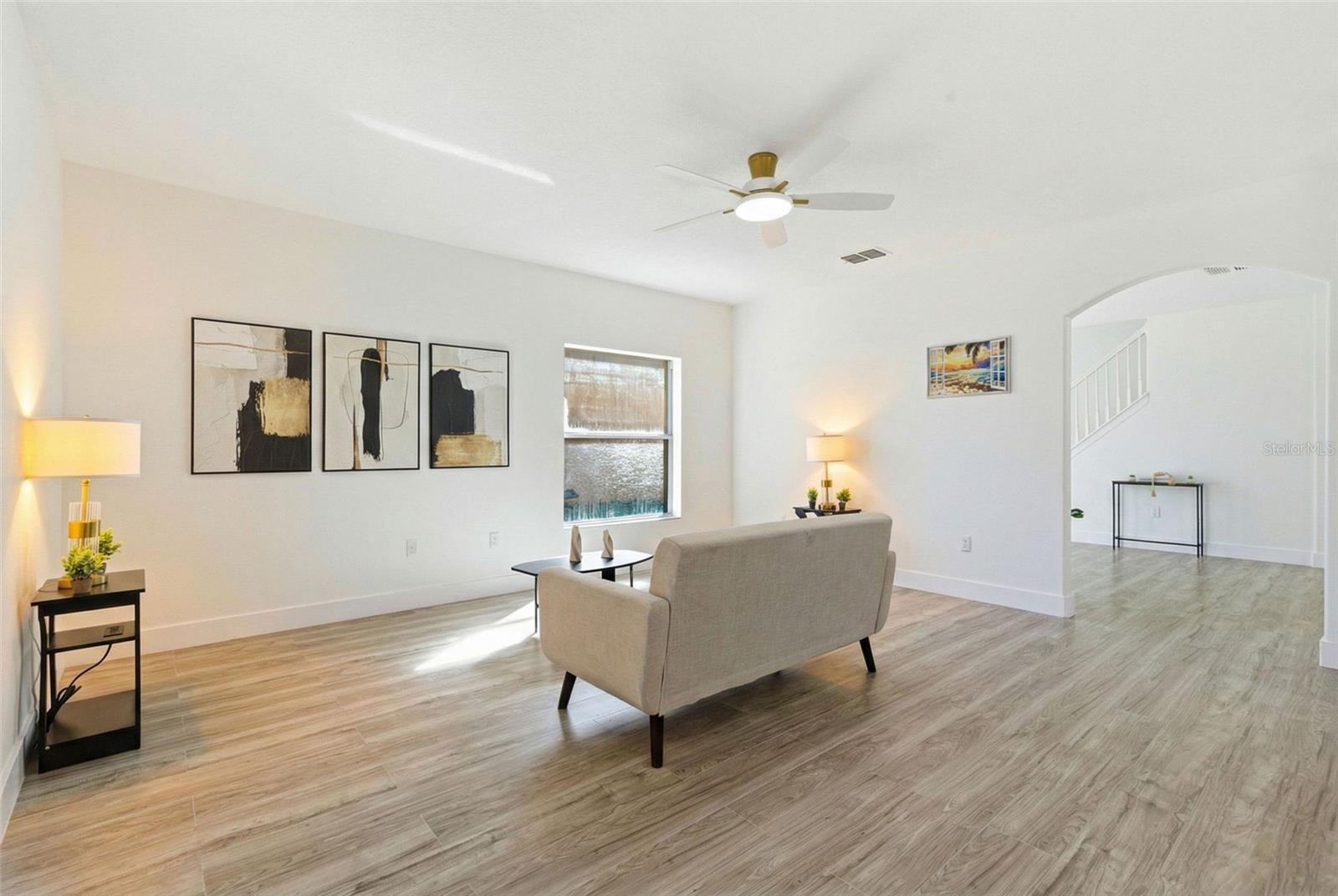 Image 21 of 73 For 1421 Tahoe Springs Court