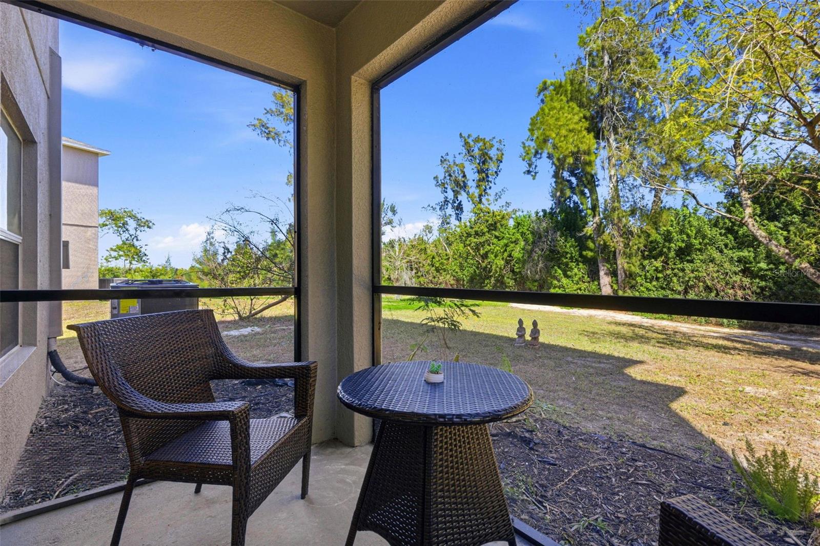 Image 33 of 73 For 1421 Tahoe Springs Court