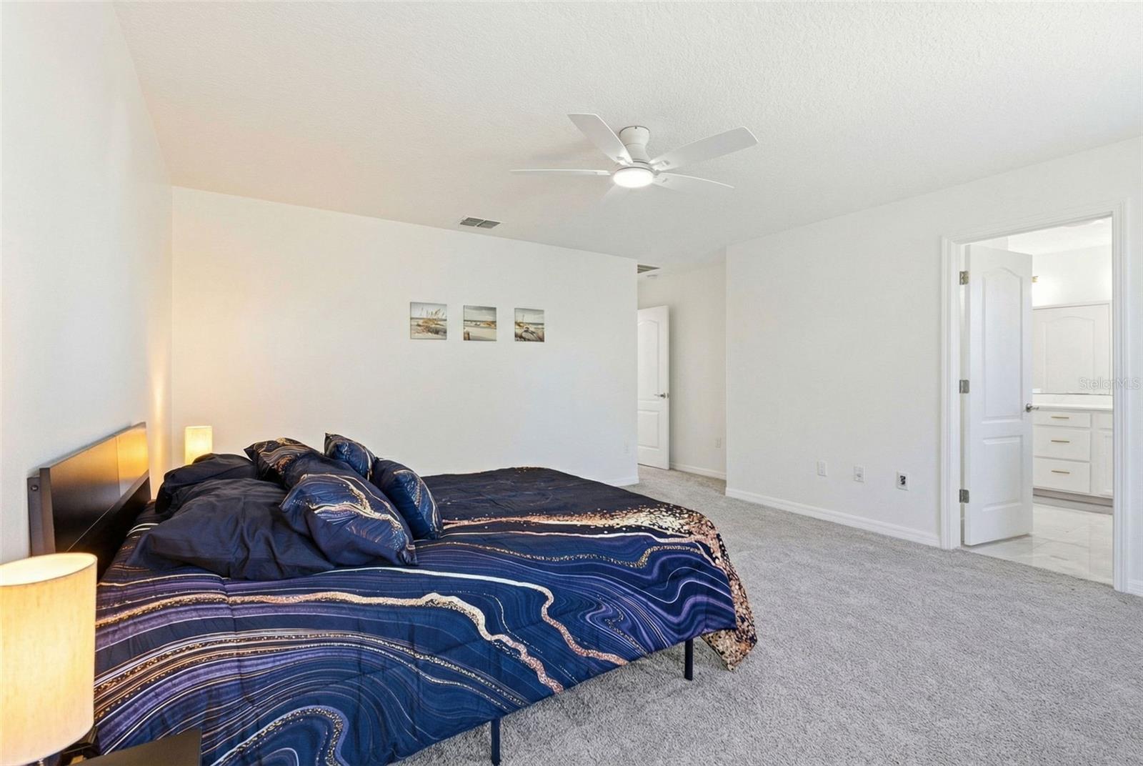 Image 35 of 73 For 1421 Tahoe Springs Court