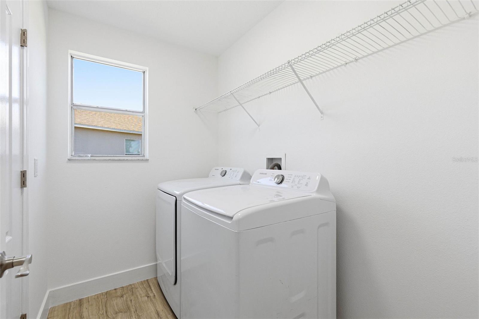 Image 42 of 73 For 1421 Tahoe Springs Court