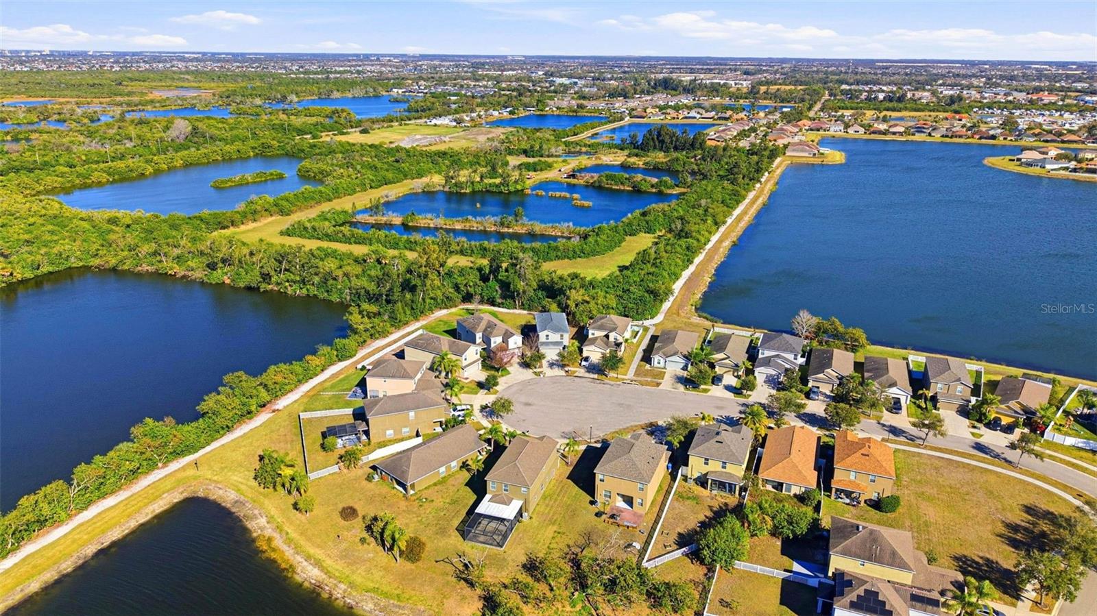 Image 62 of 73 For 1421 Tahoe Springs Court