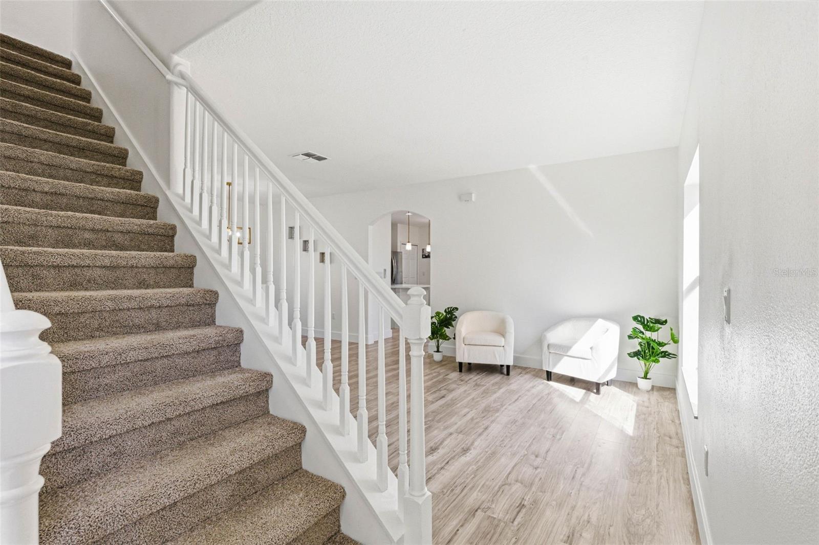 Image 8 of 73 For 1421 Tahoe Springs Court