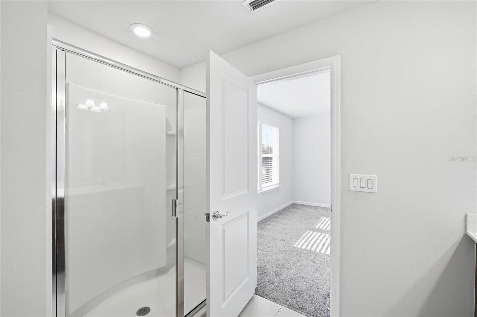 Image 12 of 22 For 20466 Monza Loop