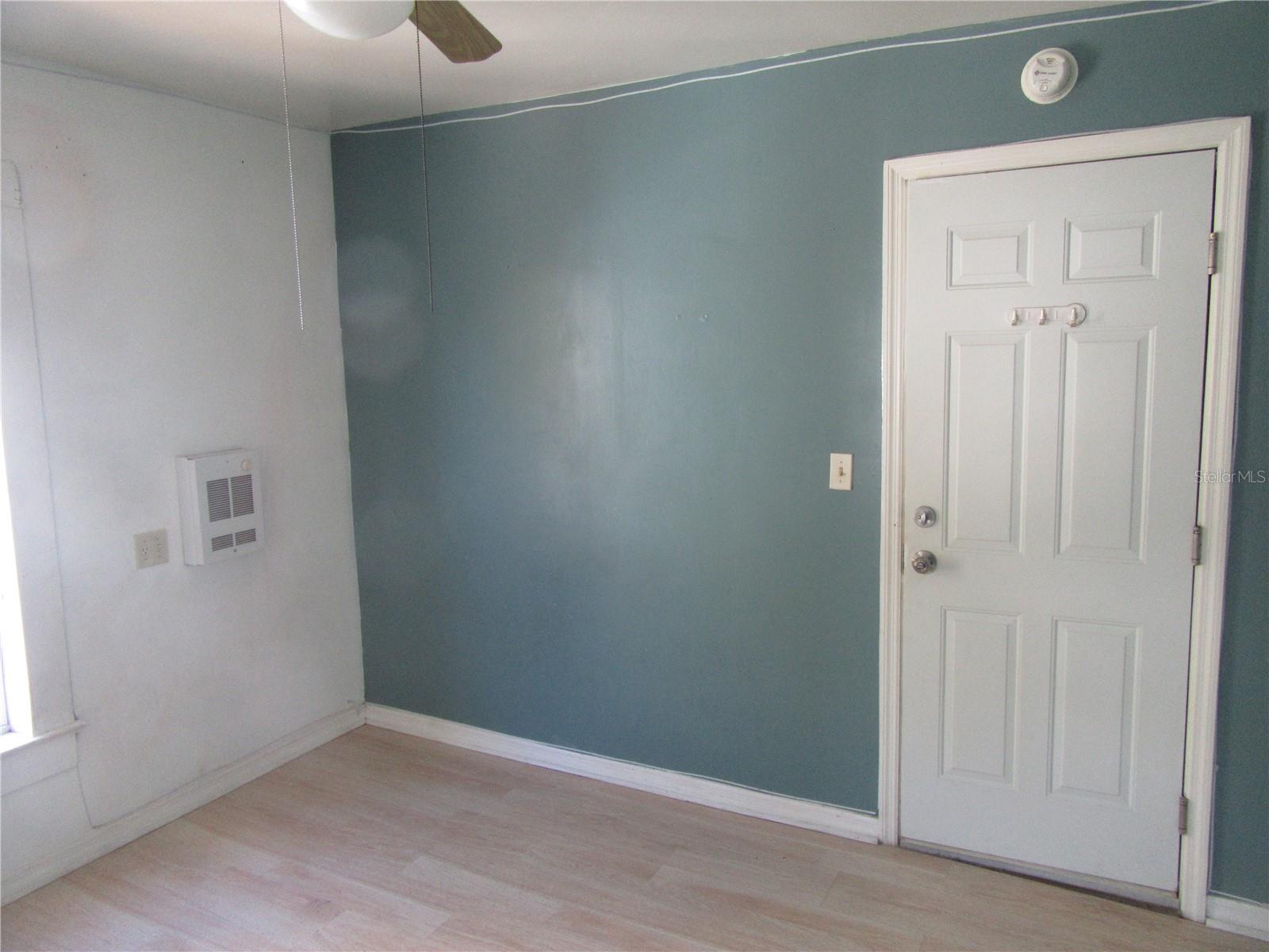 Image 4 of 11 For 524 3rd Street N D