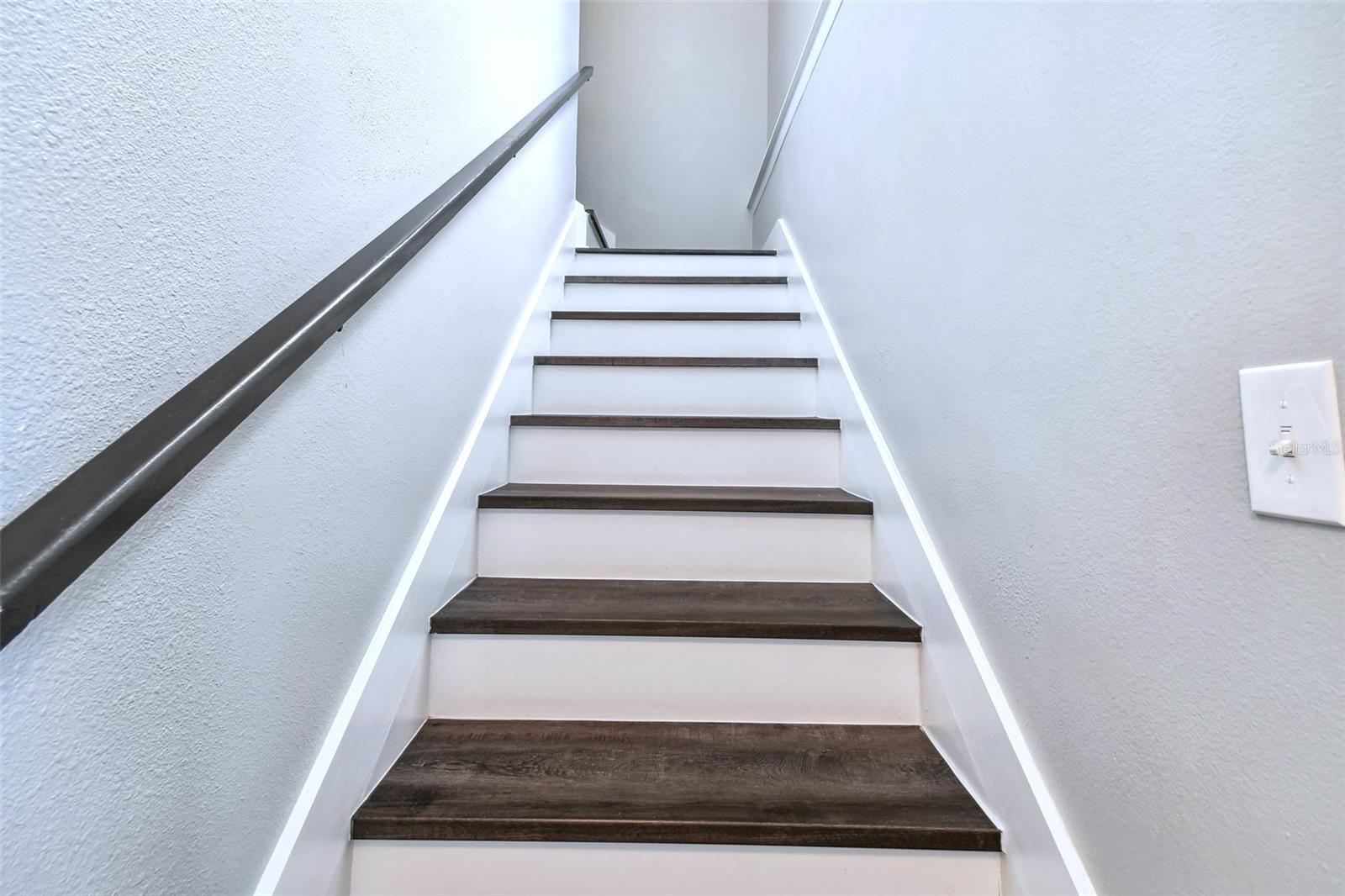 Image 35 of 90 For 644 Bayshore Drive