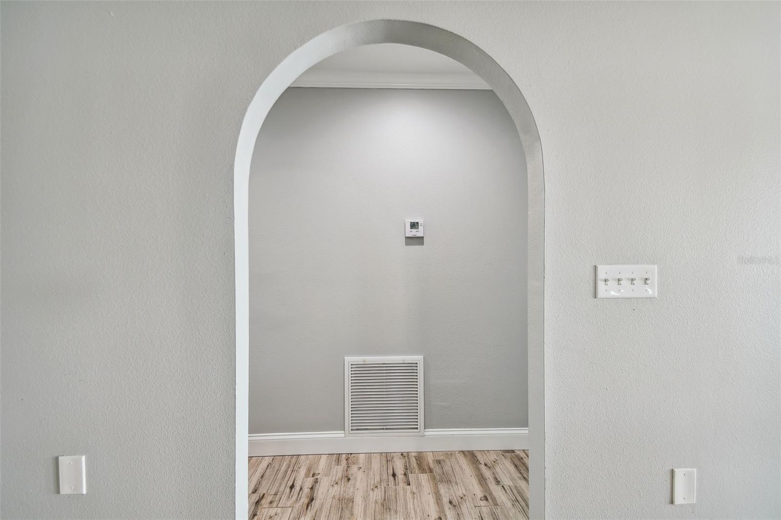 Image 60 of 90 For 644 Bayshore Drive