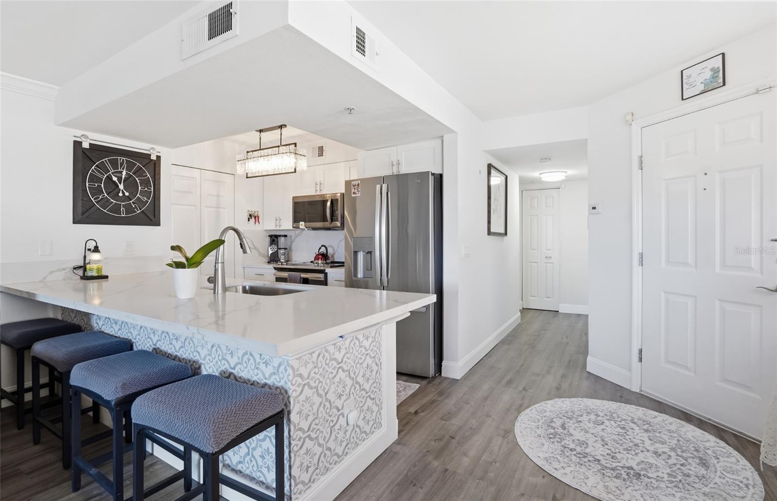 Image 10 of 32 For 2400 Feather Sound Drive 821