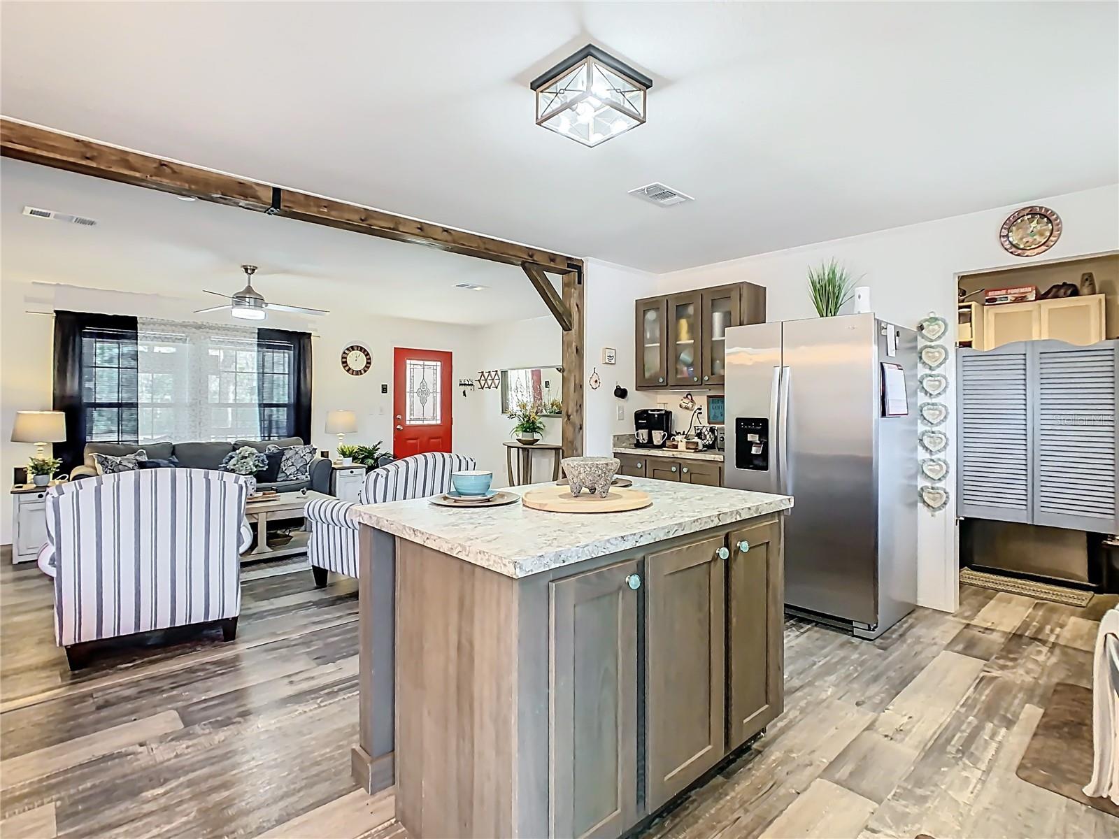 Image 22 of 73 For 10738 Country View Drive