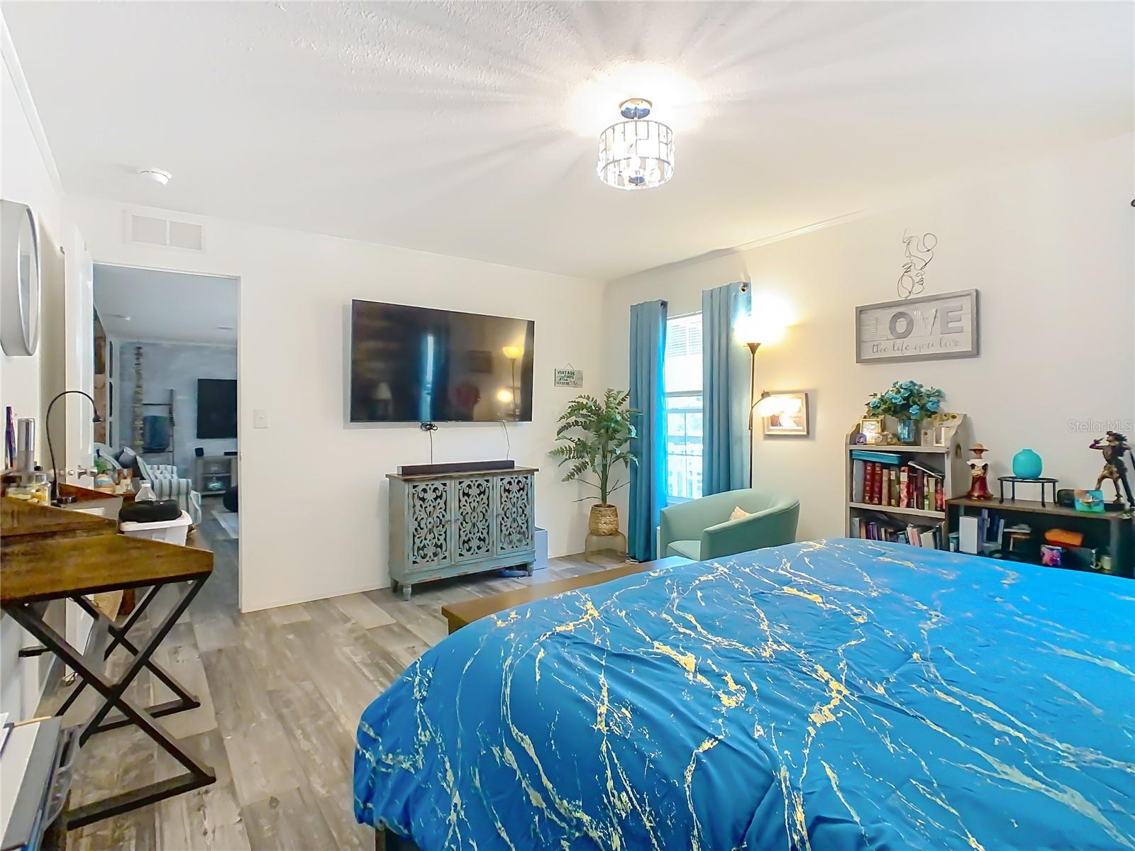 Image 30 of 73 For 10738 Country View Drive