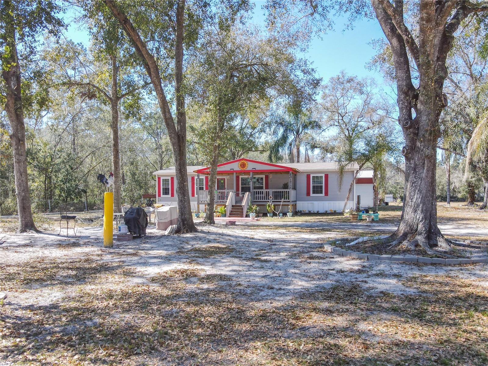 Image 6 of 73 For 10738 Country View Drive