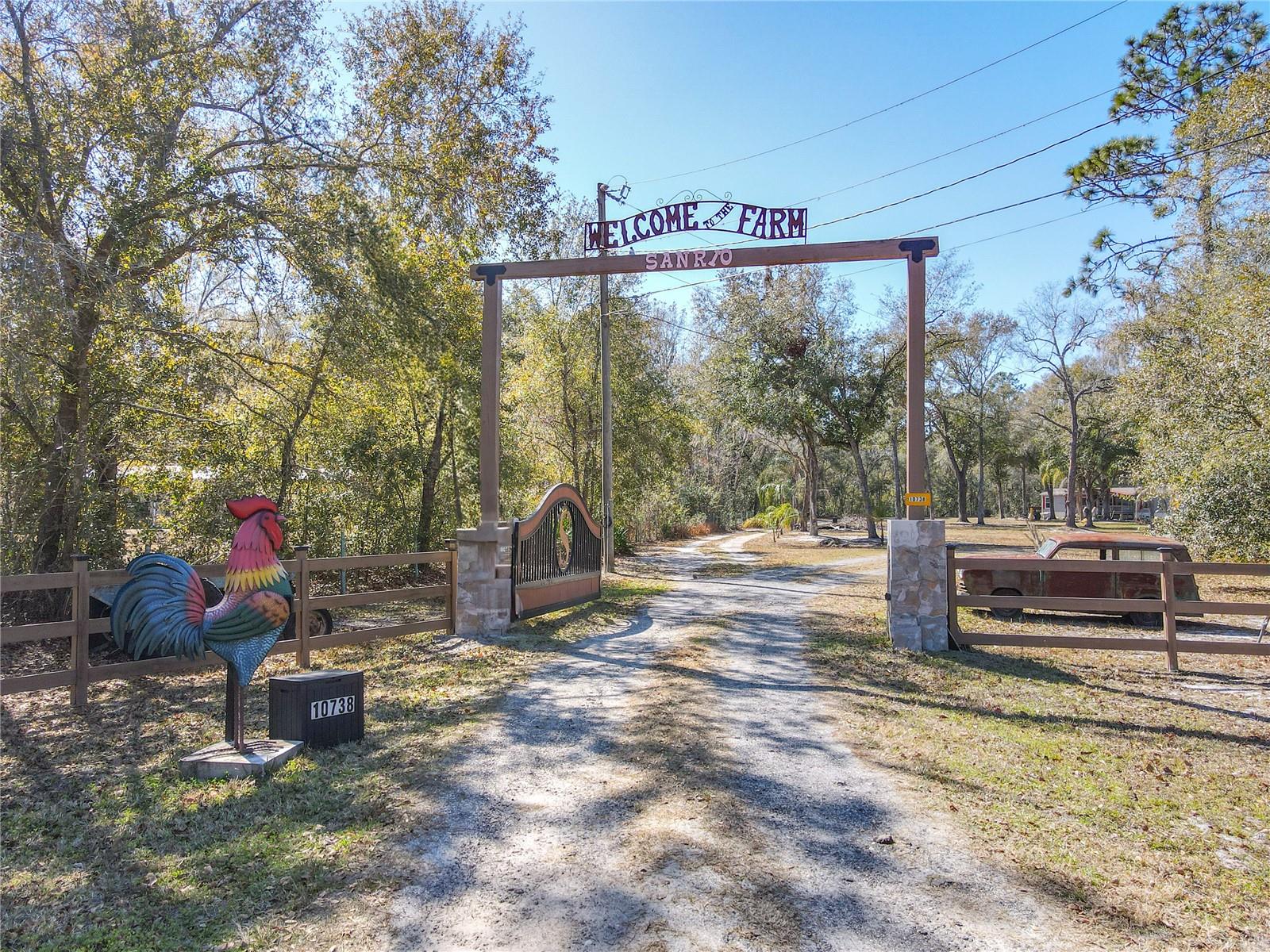 Image 72 of 73 For 10738 Country View Drive