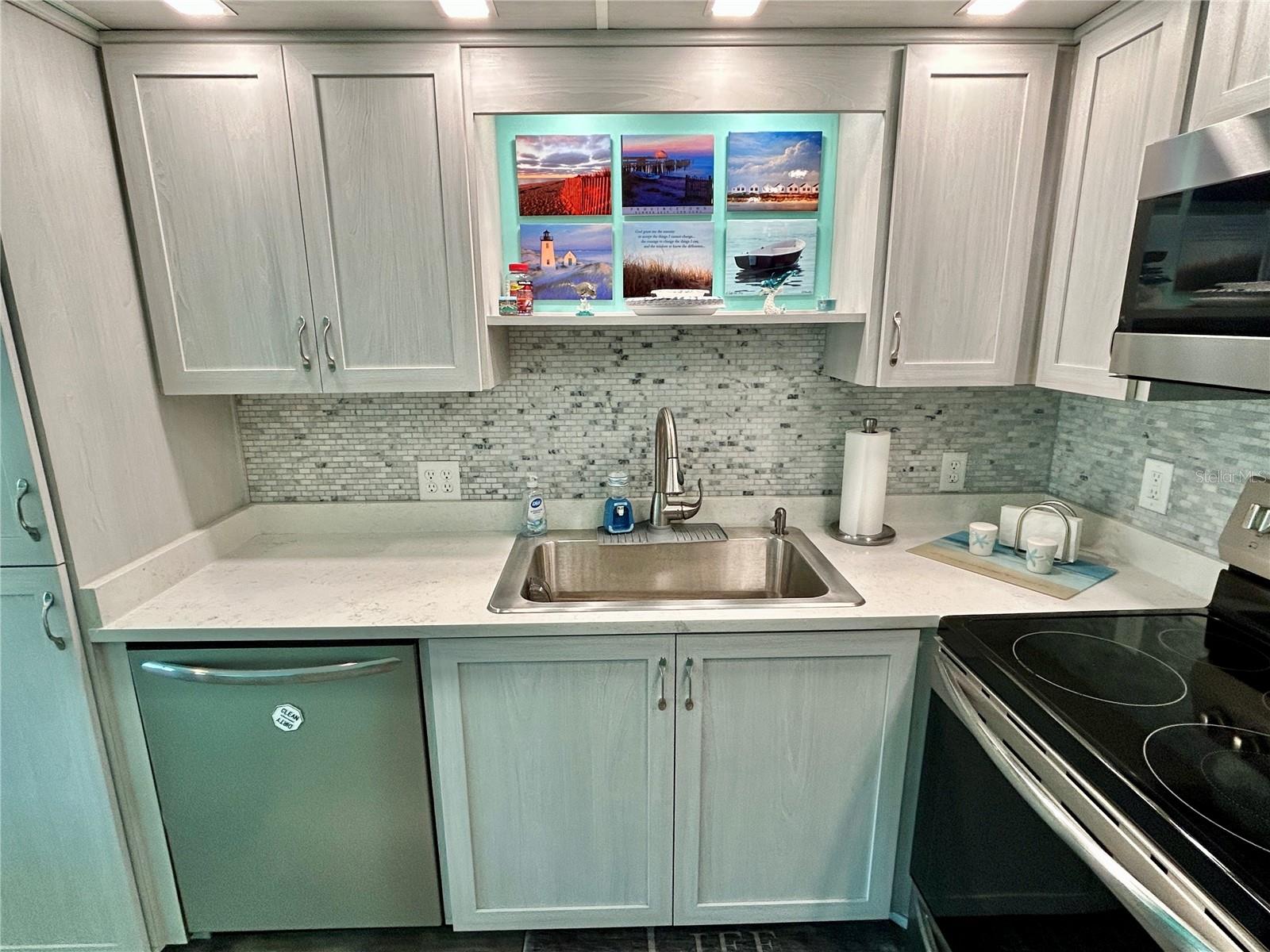 Image 13 of 53 For 2296 Monaco Lane 16