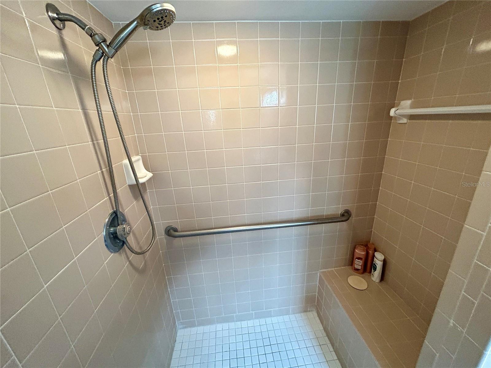 Image 22 of 53 For 2296 Monaco Lane 16