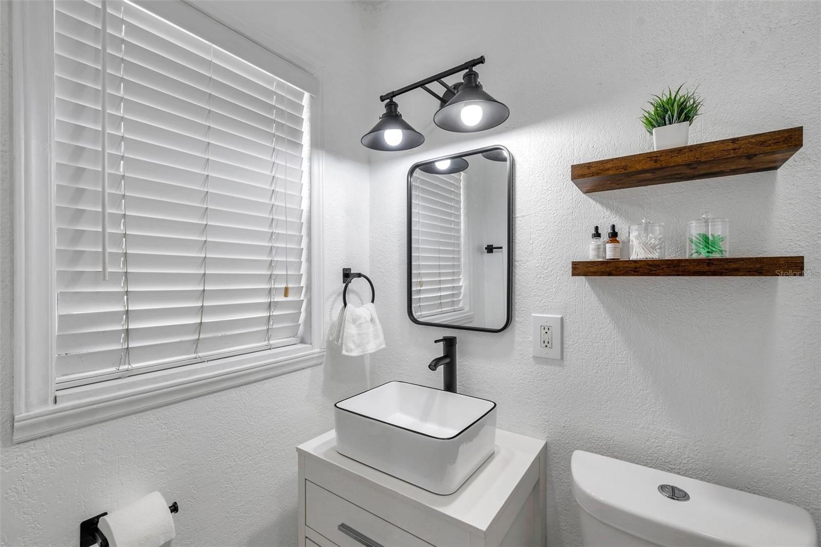 Image 24 of 43 For 4815 Plantation Drive