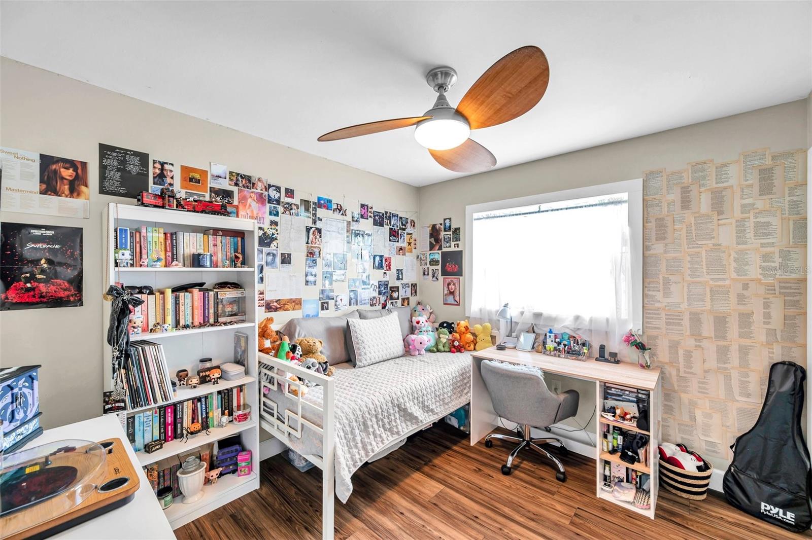 Image 25 of 43 For 4815 Plantation Drive