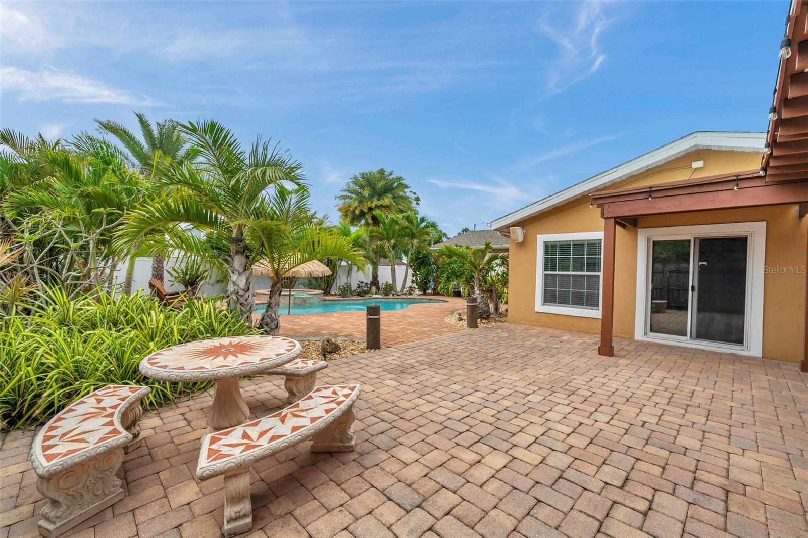 Image 33 of 43 For 4815 Plantation Drive