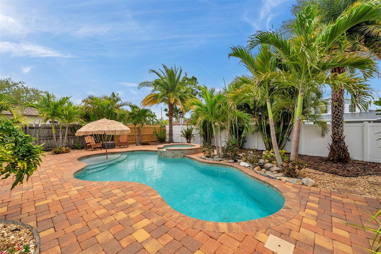 Image 37 of 43 For 4815 Plantation Drive