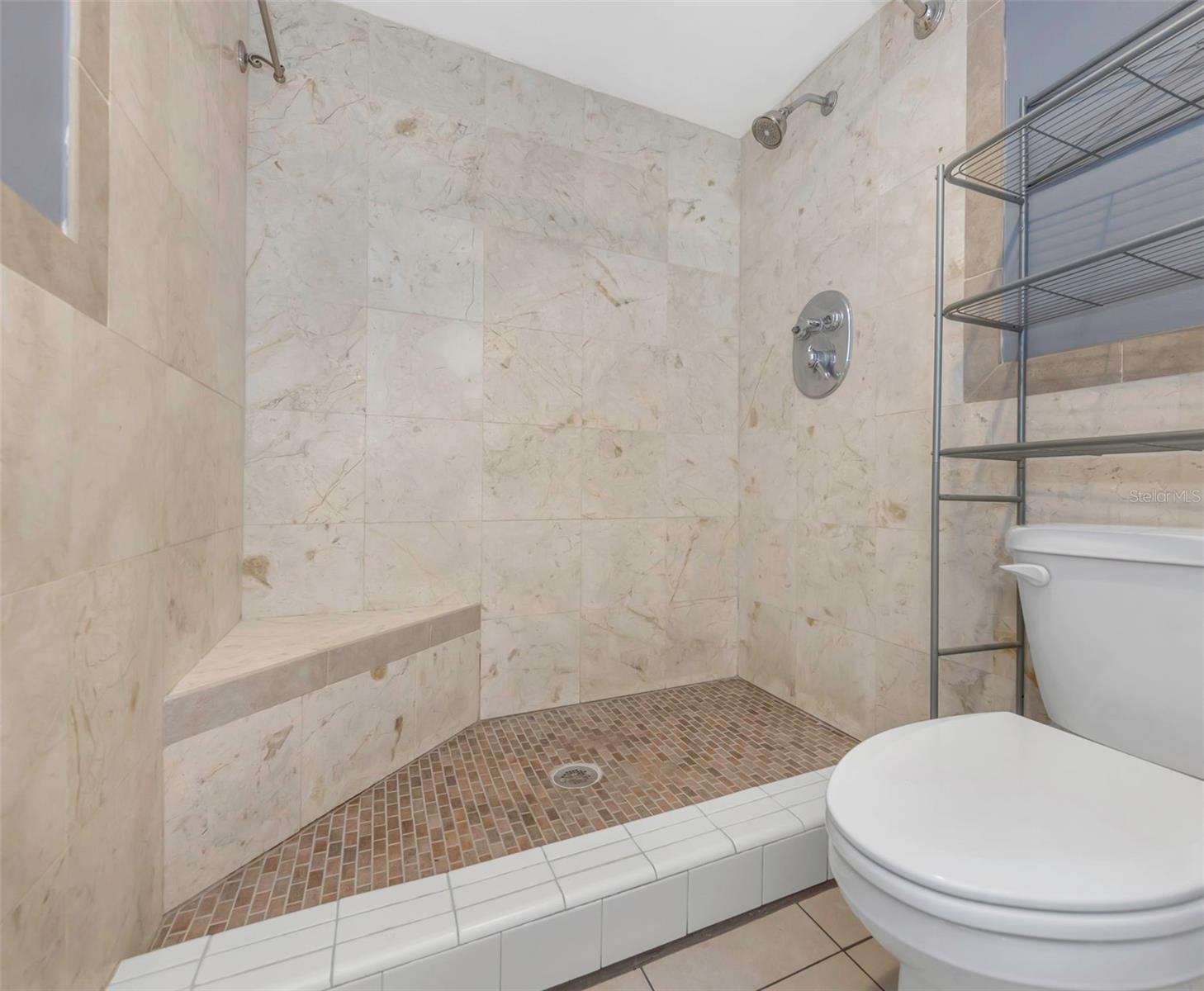 Image 21 of 72 For 747 Brook Street