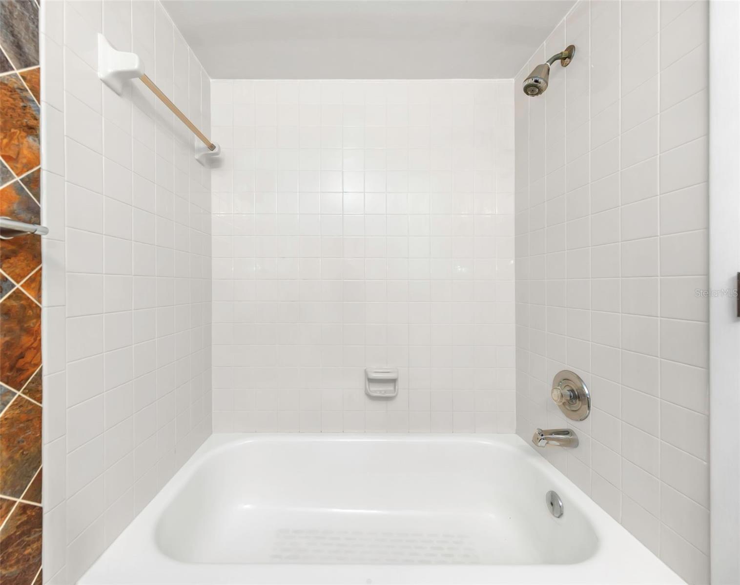 Image 28 of 72 For 747 Brook Street