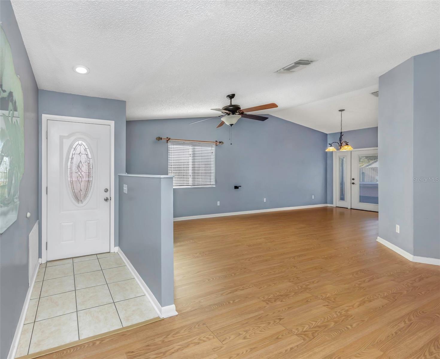 Image 3 of 72 For 747 Brook Street