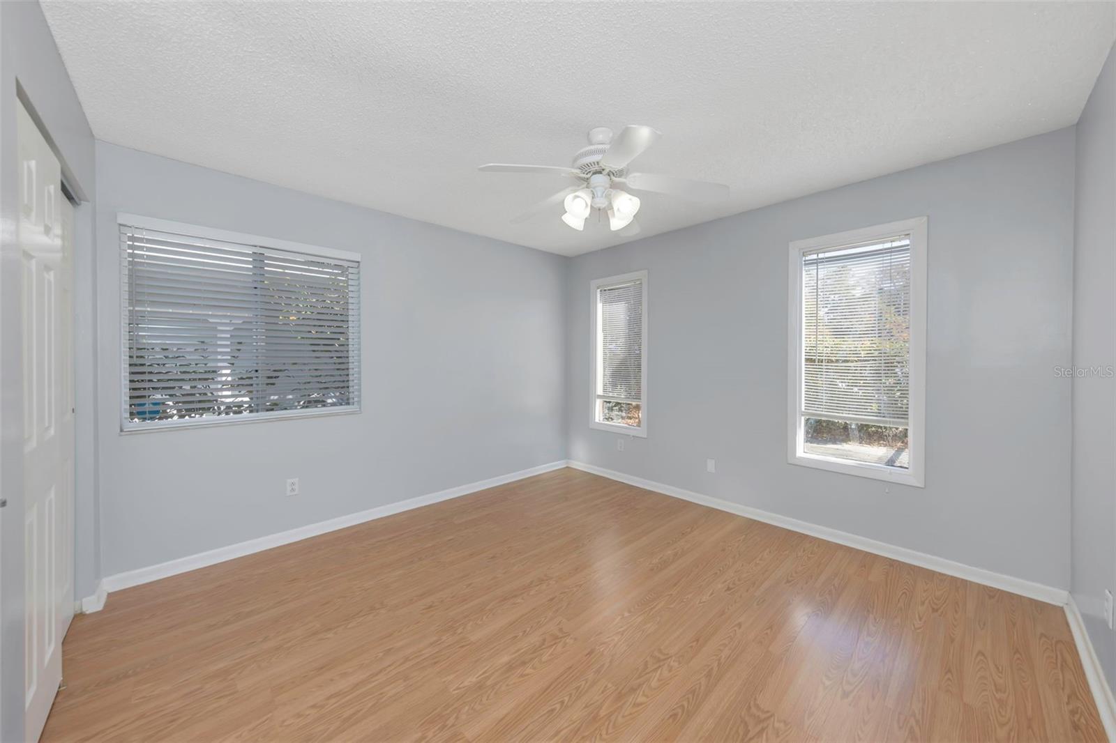 Image 31 of 72 For 747 Brook Street