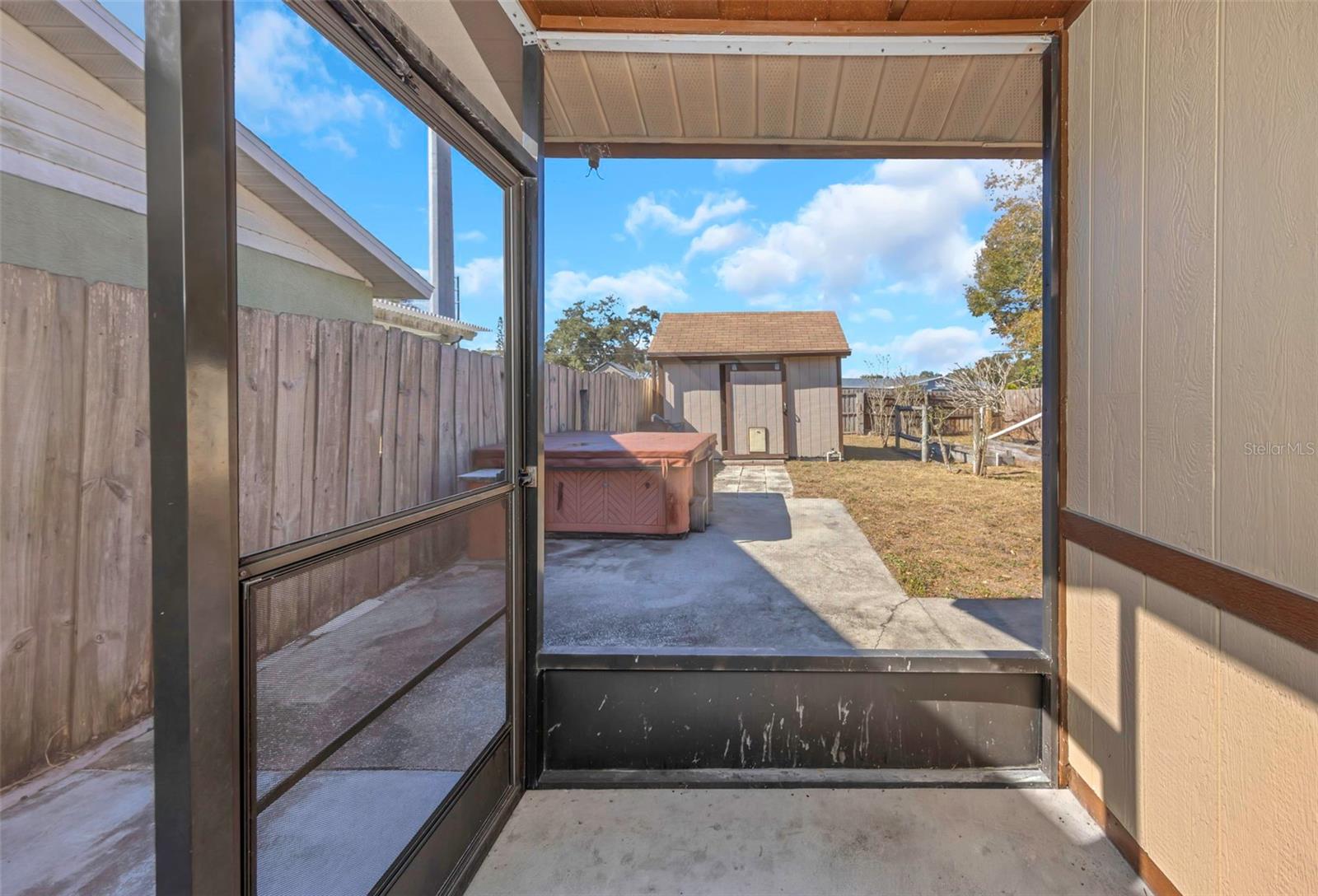 Image 38 of 72 For 747 Brook Street