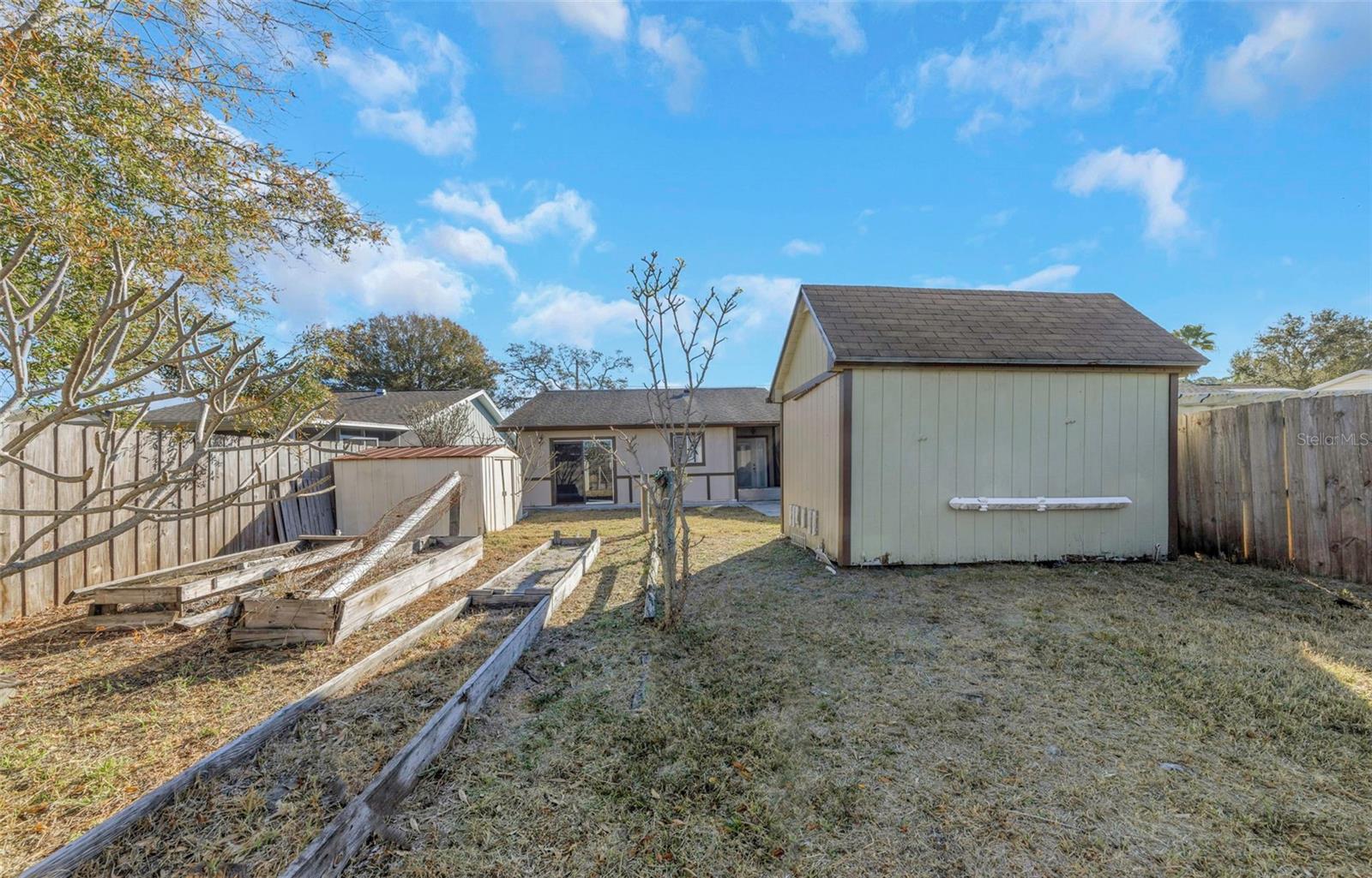 Image 46 of 72 For 747 Brook Street