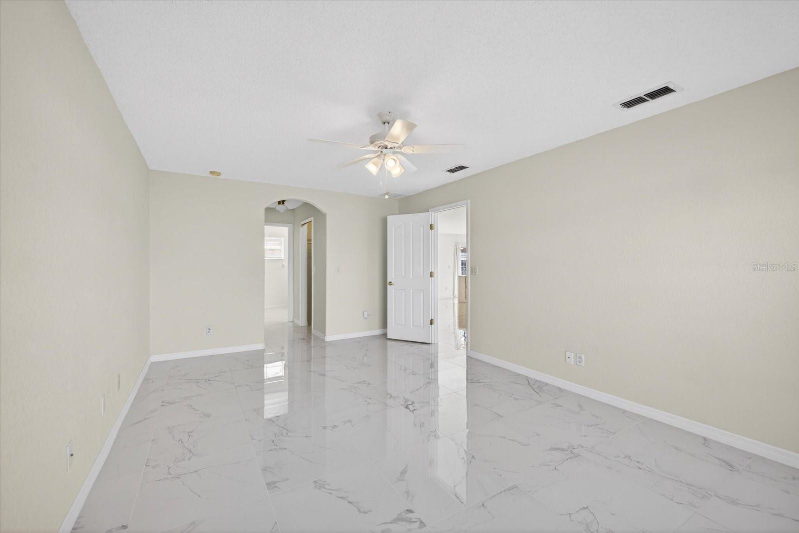 Image 10 of 40 For 13110 Lola Drive