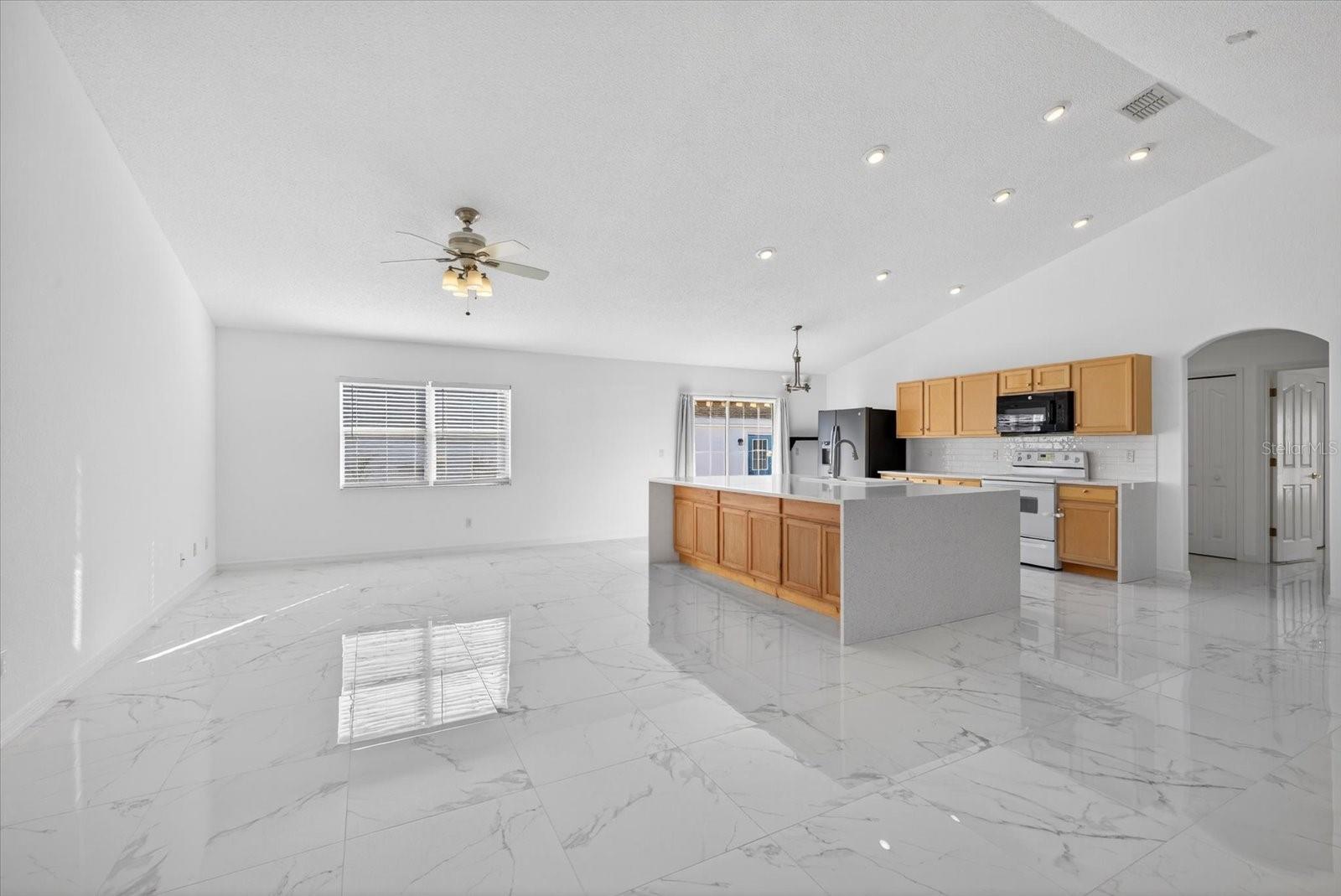 Image 2 of 40 For 13110 Lola Drive