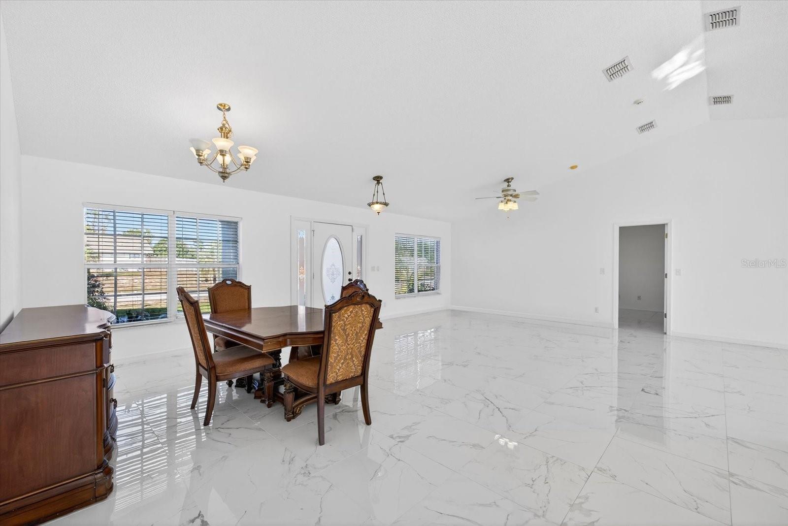 Image 23 of 40 For 13110 Lola Drive