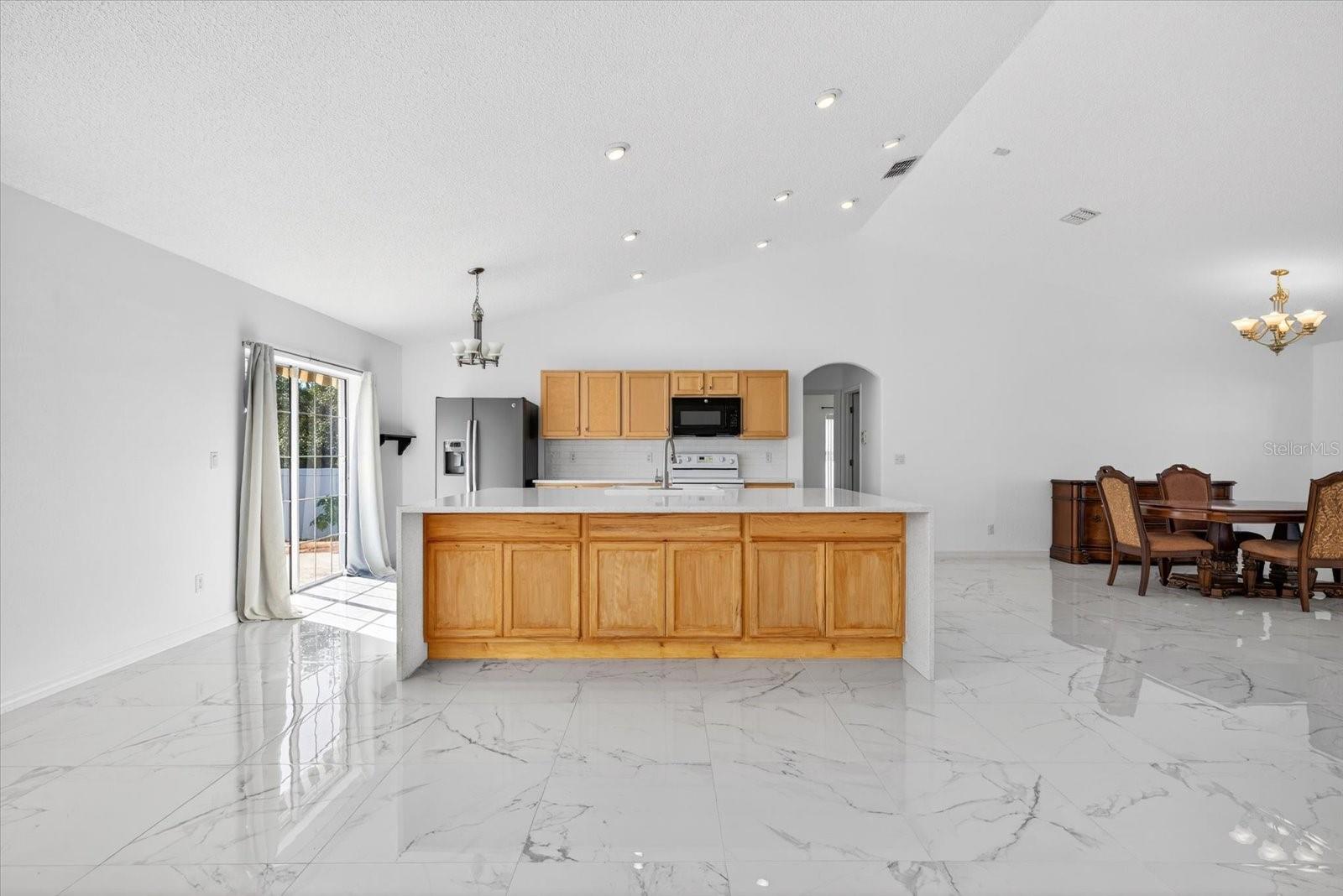 Image 3 of 40 For 13110 Lola Drive