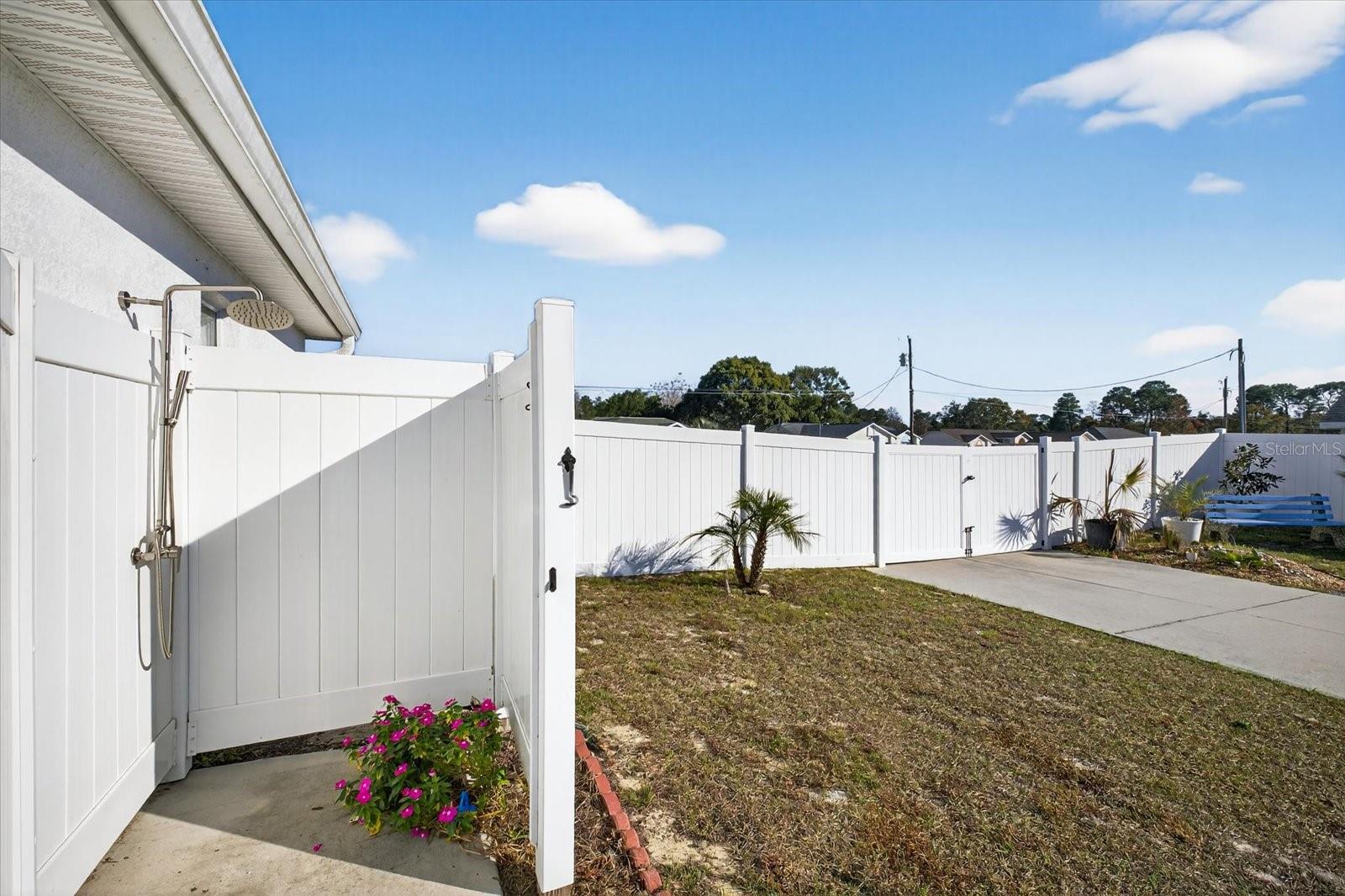 Image 32 of 40 For 13110 Lola Drive