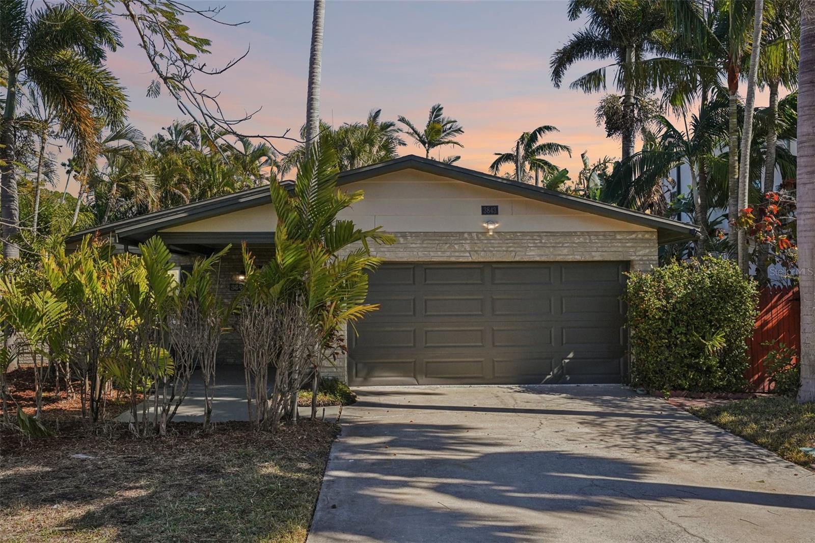 Details for 3843 Shore Acres Boulevard Ne, ST PETERSBURG, FL 33703