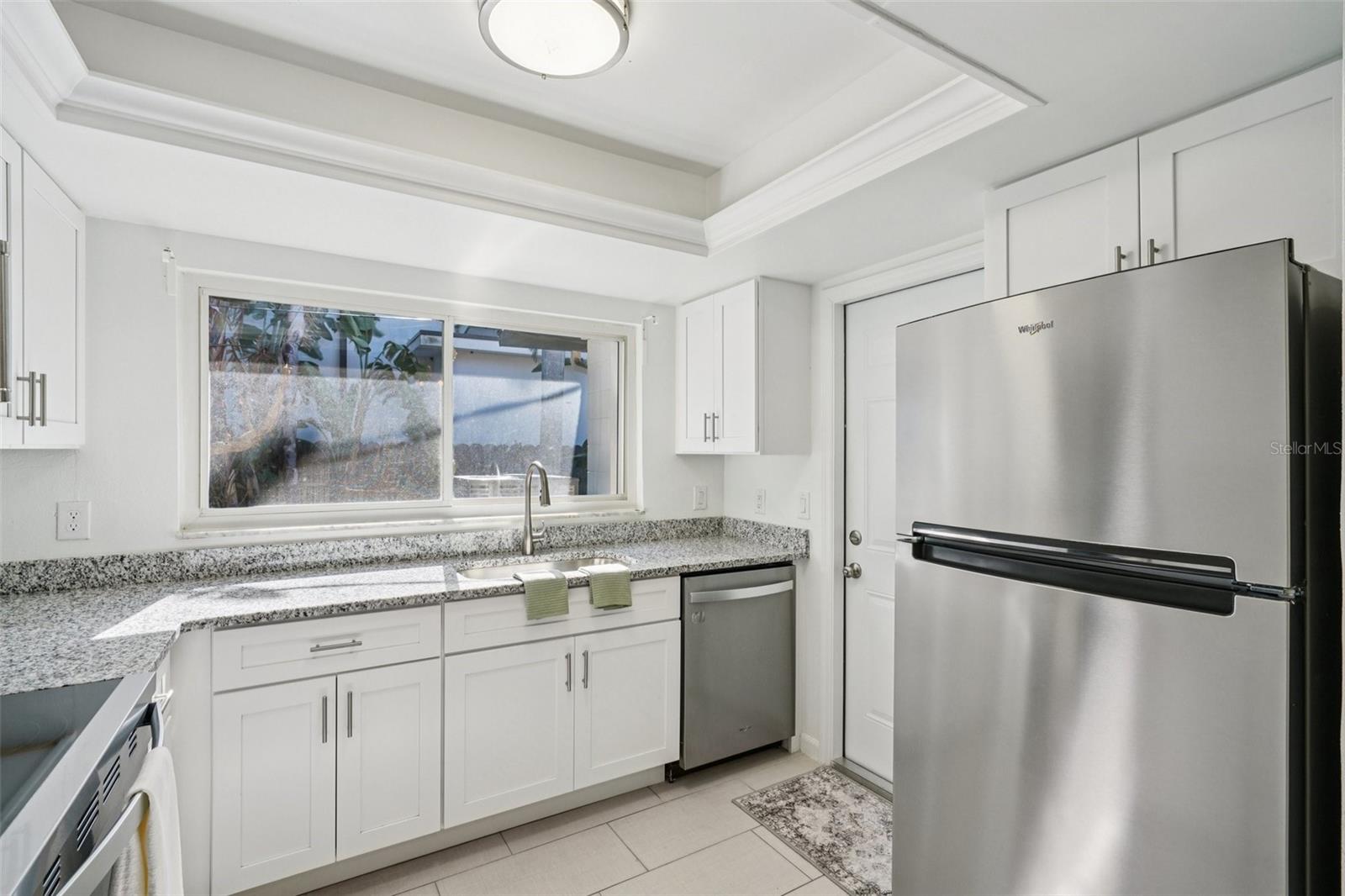 Image 14 of 45 For 3843 Shore Acres Boulevard Ne