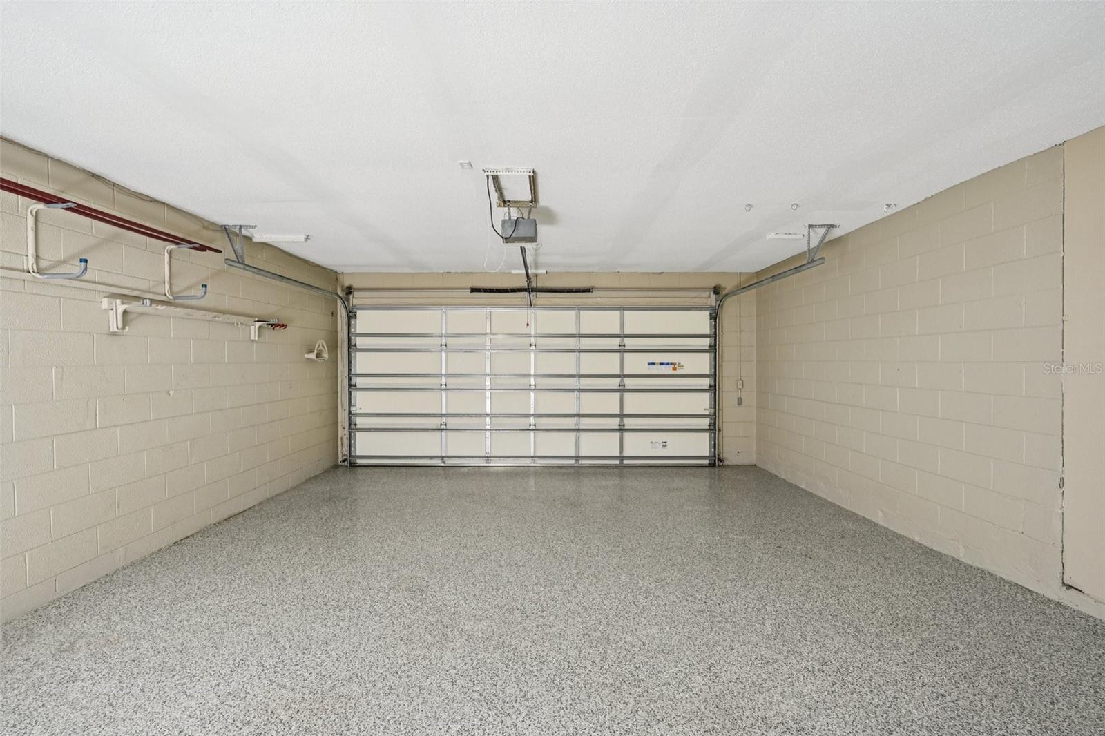 Image 31 of 45 For 3843 Shore Acres Boulevard Ne