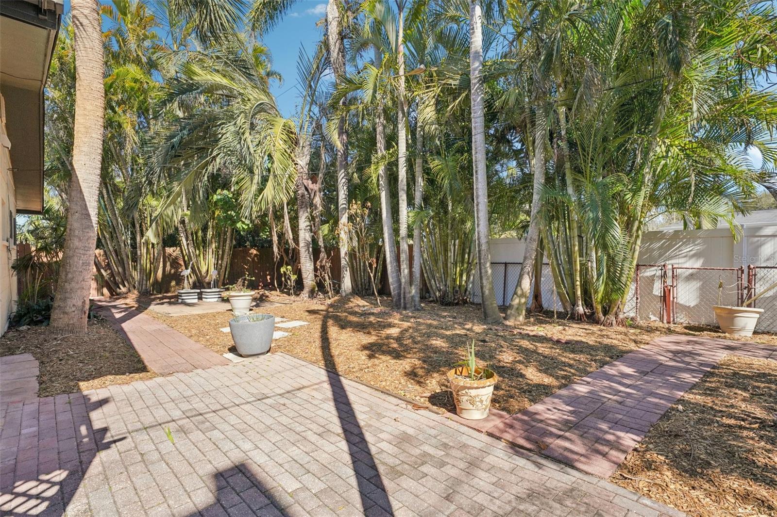 Image 38 of 45 For 3843 Shore Acres Boulevard Ne