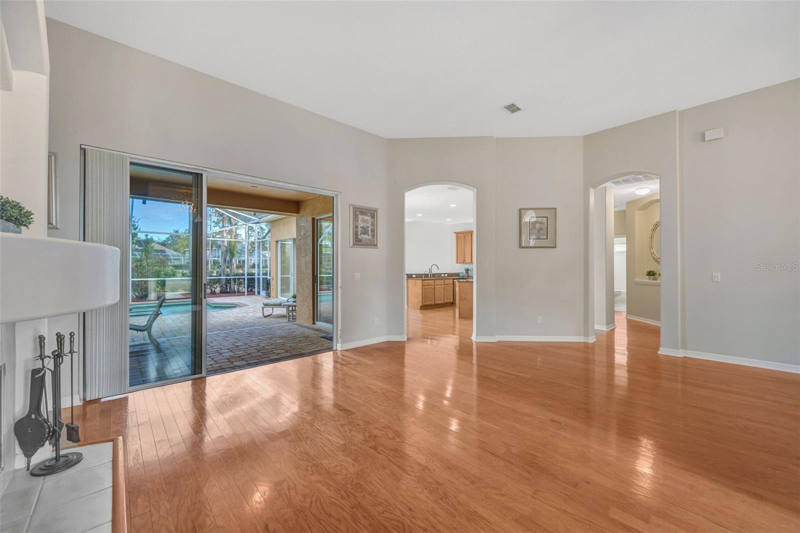 Image 11 of 52 For 5802 Peach Heather Trail